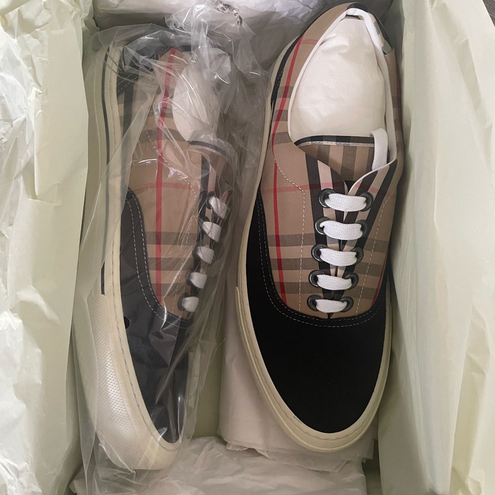 Burberry men’s sneakers